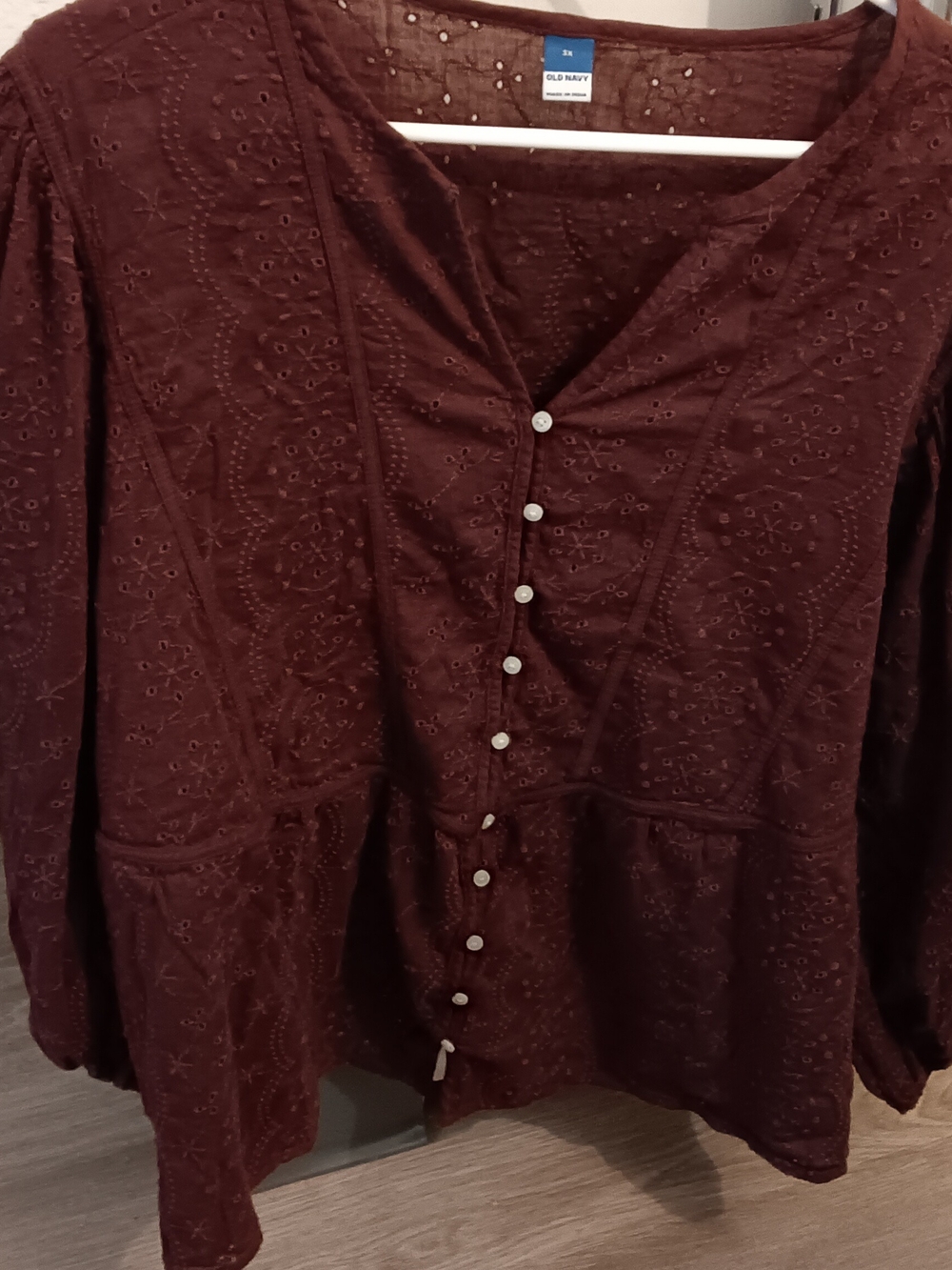 Old Navy Women's Burgundy Eyelet Button-Front Top